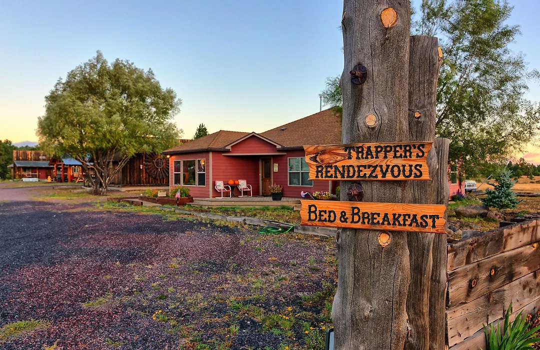 Trapper'S Rendezvous-1